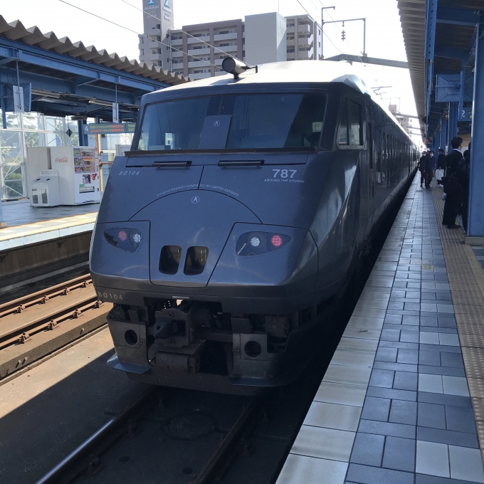 鉄道乗車記録の写真:列車・車両の様子(未乗車)(3)        「BO104編成。宮崎駅2番のりば。」