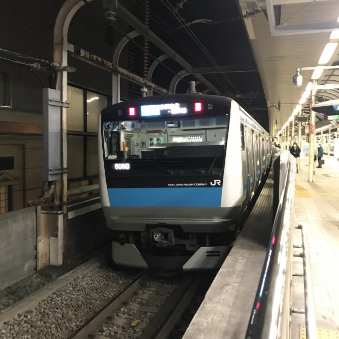 鉄道乗車記録の写真:乗車した列車(外観)(3)        「129編成。桜木町駅4番ホーム。」