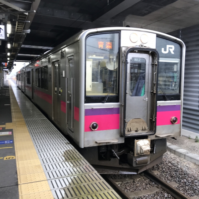 鉄道乗車記録の写真:乗車した列車(外観)(3)        「N12編成。新青森駅1番ホーム。」