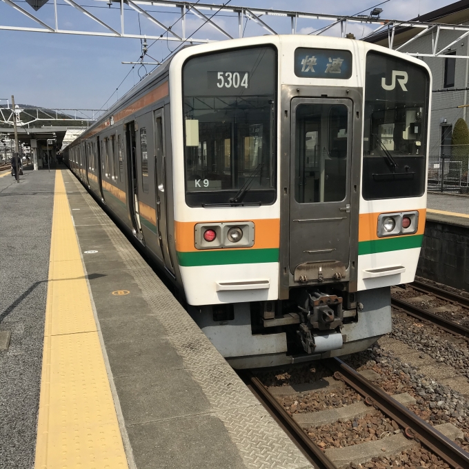 鉄道乗車記録の写真:乗車した列車(外観)(3)        「K9編成。中津川駅2番ホーム。」