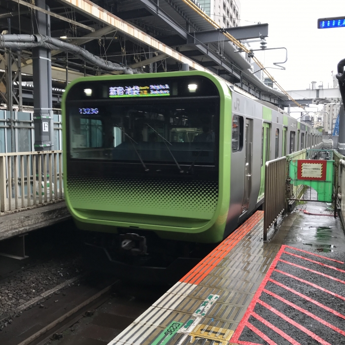 鉄道乗車記録の写真:乗車した列車(外観)(3)        「27編成。渋谷駅1番線。」