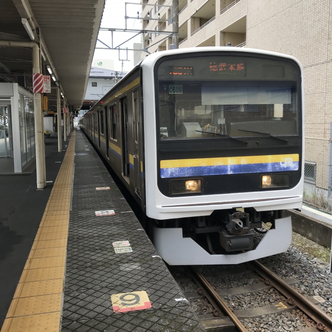 鉄道乗車記録の写真:乗車した列車(外観)(3)        「千マリC608編成。佐倉駅1番線。」