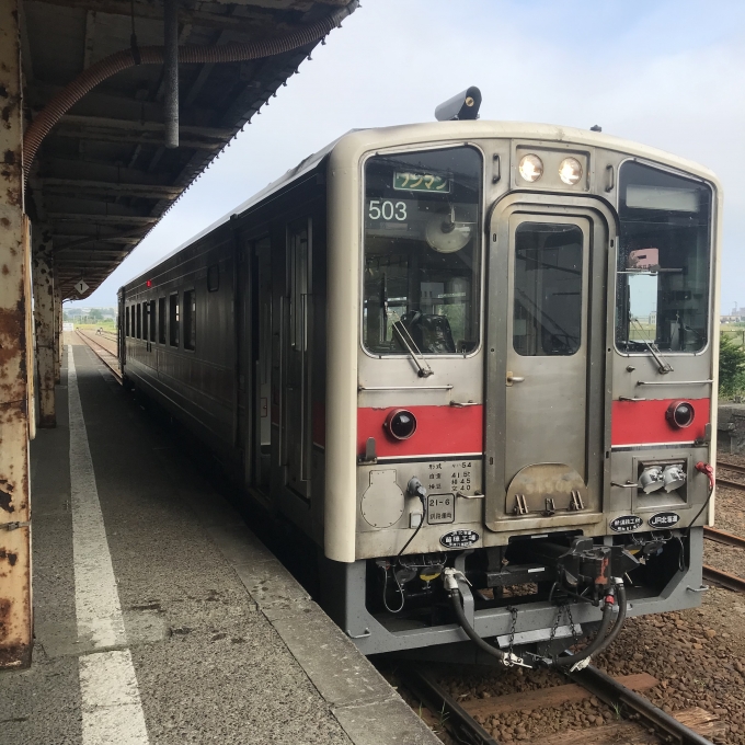 鉄道乗車記録の写真:乗車した列車(外観)(3)        「旭アサ キハ54 503。留萌駅1番線？」