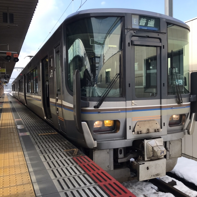 鉄道乗車記録の写真:乗車した列車(外観)(3)        「福フチF1編成。福知山駅1番のりば。」