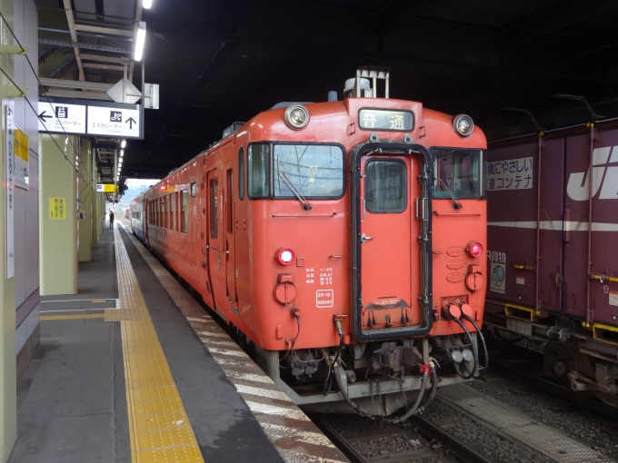 鉄道乗車記録の写真:乗車した列車(外観)(3)        「弘前到着後(下り方)
電車普通列車よりも10分ほど時間をかけ弘前に到達。」