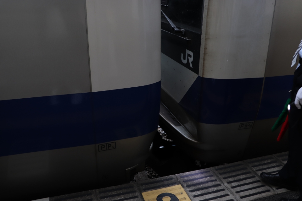 鉄道乗車記録「土浦駅から東京駅」乗車した列車(外観)の写真(5) by フレッシュマリオ 撮影日時:2022年11月12日