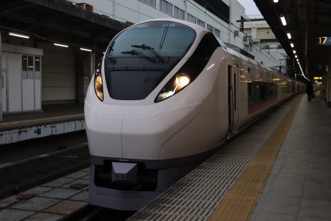 鉄道乗車記録の写真:乗車した列車(外観)(1)        「上野下車後に撮影」