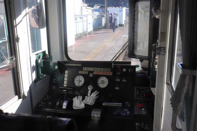 鉄道乗車記録の写真:車内設備、様子(5)        「モオカ14形運転台」
