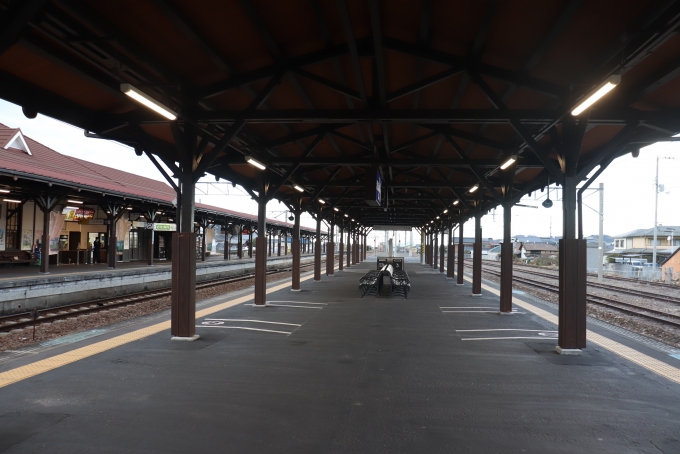 鉄道乗車記録の写真:駅舎・駅施設、様子(91)        「3番線・4番線ホーム」