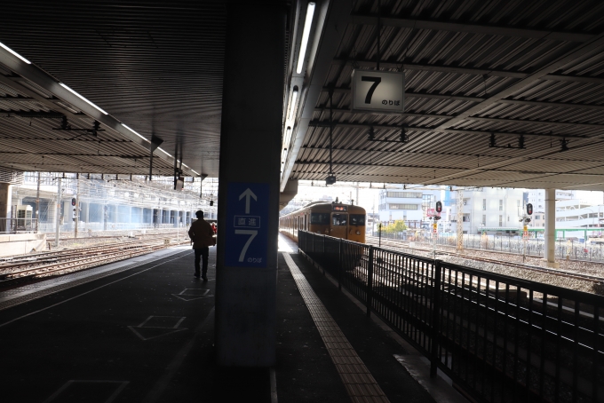 鉄道乗車記録の写真:駅舎・駅施設、様子(122)        