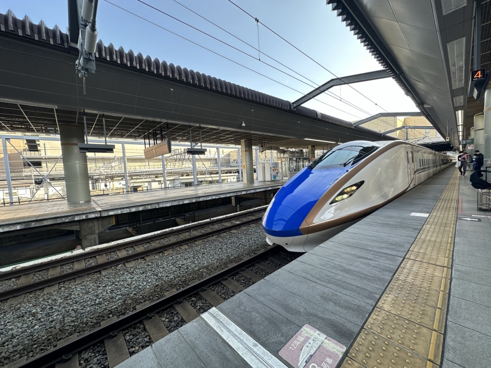 鉄道乗車記録「長野駅から上野駅」乗車した列車(外観)の写真(1) by AIRBUS A380 撮影日時:2023年05月05日