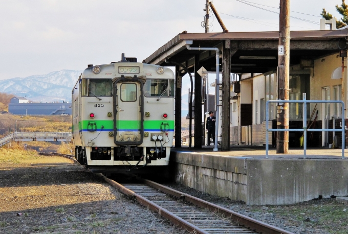 鉄道乗車記録の写真:乗車した列車(外観)(3)        「終着駅・江差に到着」
