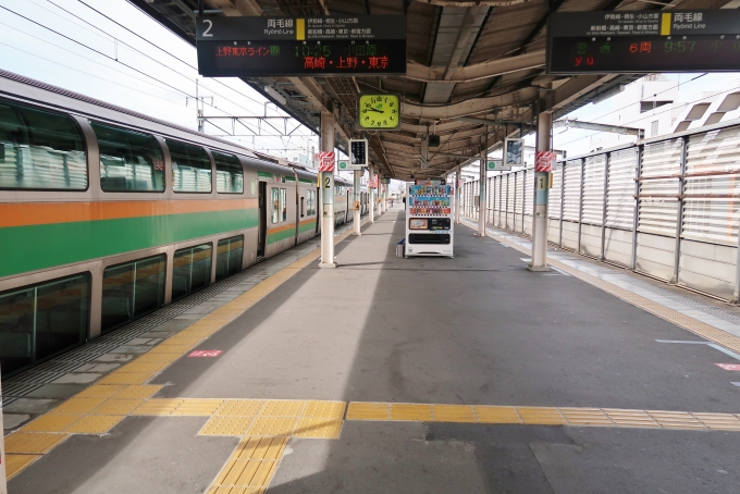 鉄道乗車記録の写真:駅舎・駅施設、様子(6)        「折り返し前橋10:25発の上野東京ラインになる。」