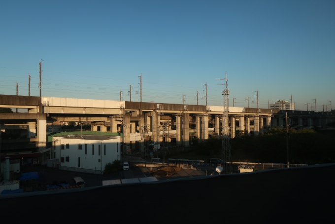 鉄道乗車記録の写真:車窓・風景(4)        「上越新幹線と分岐」