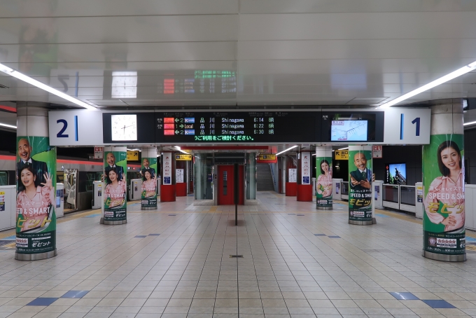 鉄道乗車記録の写真:駅舎・駅施設、様子(1)        「朝の時間は品川行が連続でやってくる。」
