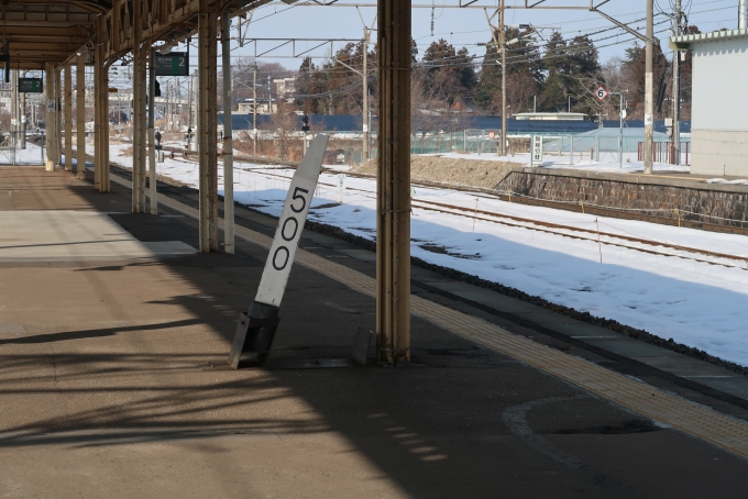 鉄道乗車記録の写真:駅舎・駅施設、様子(1)        「500キロポスト」
