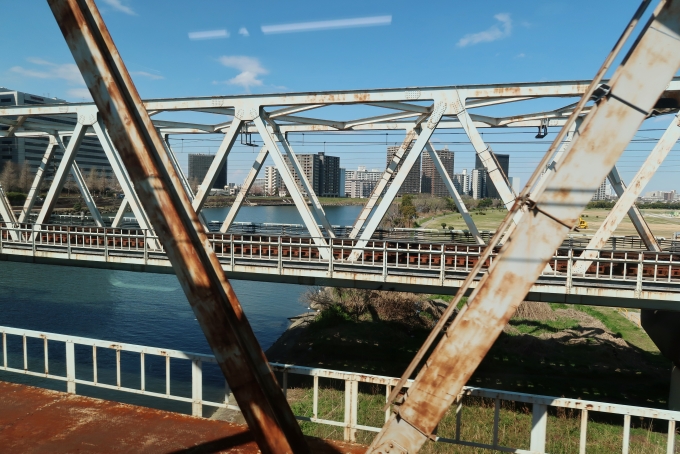 鉄道乗車記録の写真:車窓・風景(2)        「多摩川をわたって、神奈川県へ」