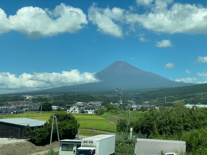 鉄道乗車記録の写真:車窓・風景(1)     「雪のない富士山！」
