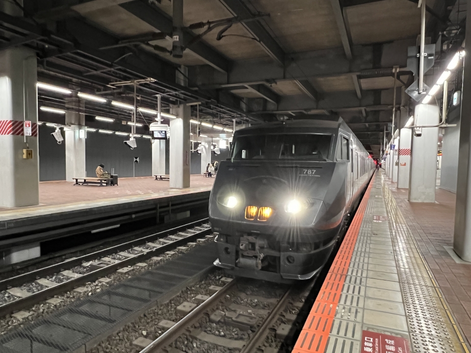 鉄道乗車記録「博多駅から江北駅」乗車した列車(外観)の写真(2) by dj_uske 撮影日時:2022年11月26日