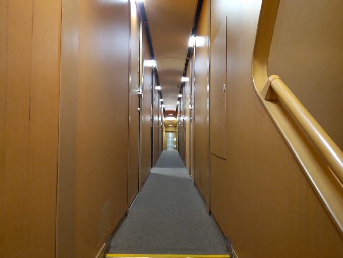 鉄道乗車記録の写真:車内設備、様子(2)        「B寝台シングル（2階）」