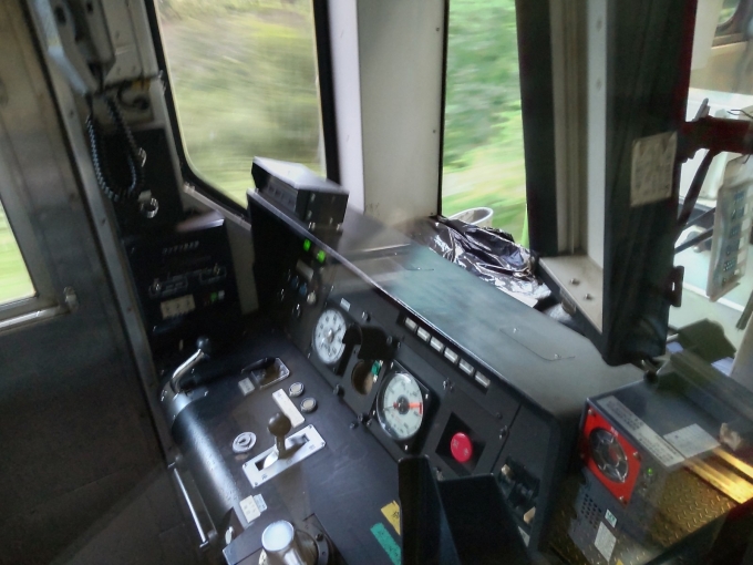 鉄道乗車記録の写真:車内設備、様子(2)        「運転台」