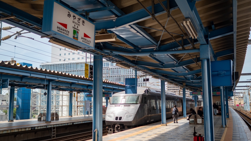 鉄道乗車記録「きりしま11号」乗車した列車(外観)の写真(1) by くろまこ 撮影日時:2021年04月26日