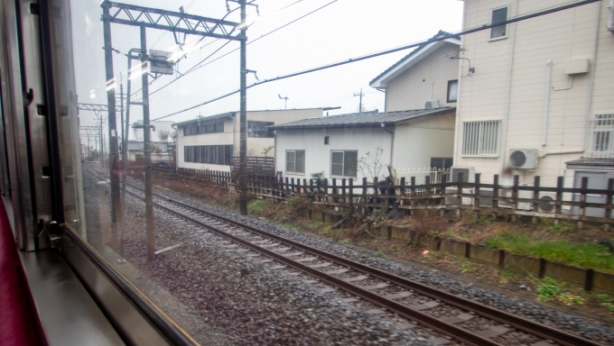 鉄道乗車記録の写真:車窓・風景(6)        「ここから赤城駅まで東武桐生線と並走します。」