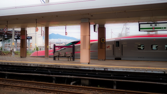 鉄道乗車記録の写真:列車・車両の様子(未乗車)(3)        「E6系こまち」