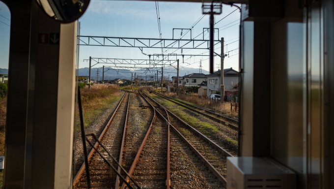 鉄道乗車記録の写真:車窓・風景(6)        「羽越本線と分岐
左側の陸羽西線へ入ります」