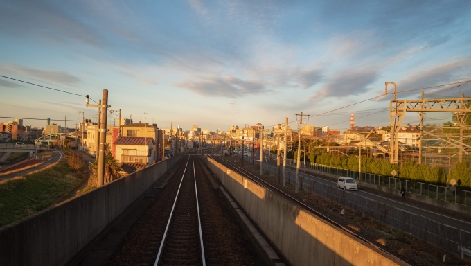 鉄道乗車記録の写真:車窓・風景(9)        「常磐線と並走しつつ、エンジンを唸らせて高架へ昇っていきます」