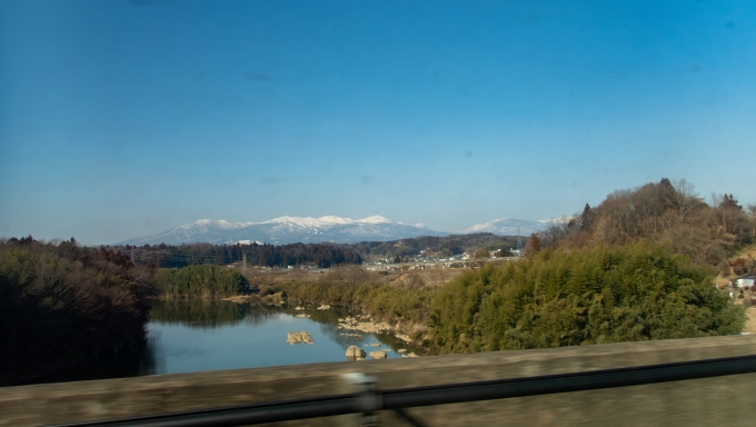 鉄道乗車記録の写真:車窓・風景(6)        「阿武隈川と安達太良山」