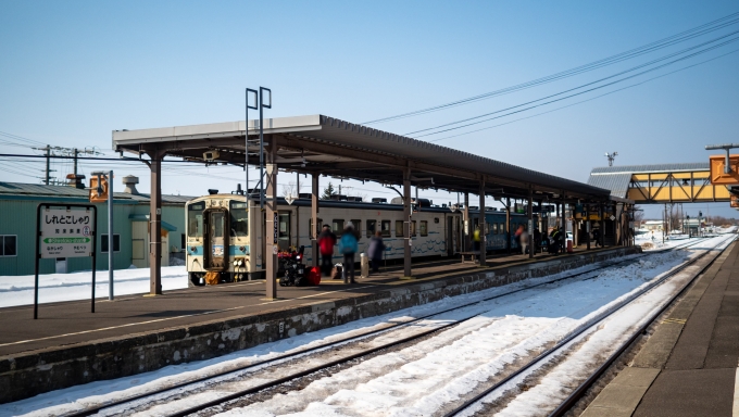鉄道乗車記録の写真:乗車した列車(外観)(6)        「知床斜里駅に到着
乗ってきた車輛は折返し流氷物語2号となります」