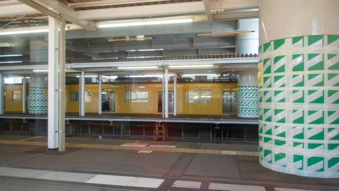 鉄道乗車記録の写真:駅舎・駅施設、様子(10)        「高架化工事が進む東村山駅。
地上ホームはもう少しでお別れです。」