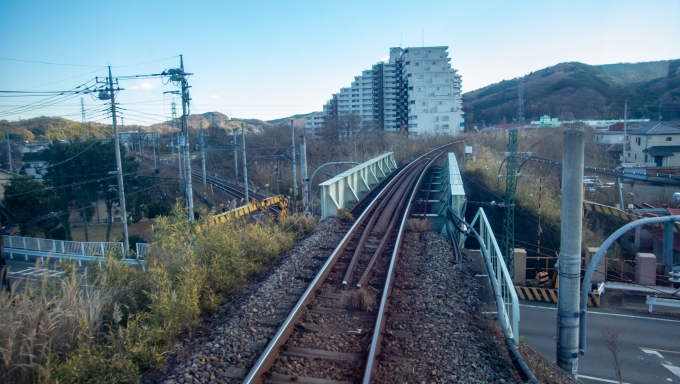 鉄道乗車記録の写真:車窓・風景(4)        「先ほど乗車した東武東上線を越えて小川町駅へ。」