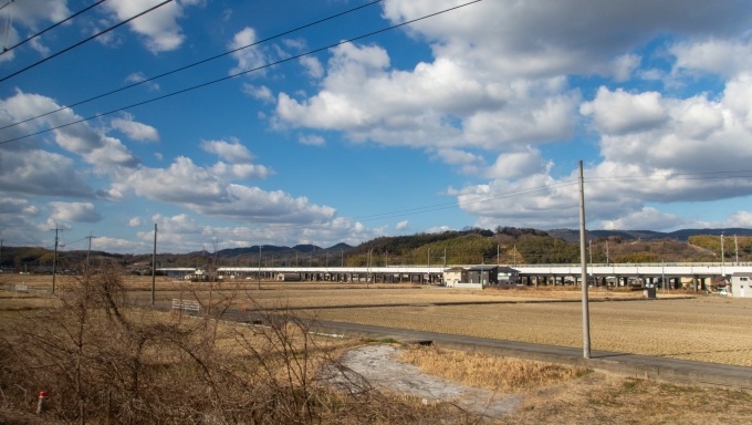 鉄道乗車記録の写真:車窓・風景(7)        「山陽新幹線の線路が離れていきます。」