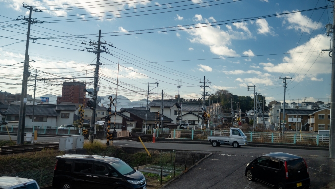 鉄道乗車記録の写真:車窓・風景(6)        「西広島駅辺りから広島電鉄の宮島線とほぼ並行しながら進みます。」