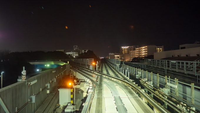 鉄道乗車記録の写真:車窓・風景(6)        「分岐器がループ線側に開通して発車します。」