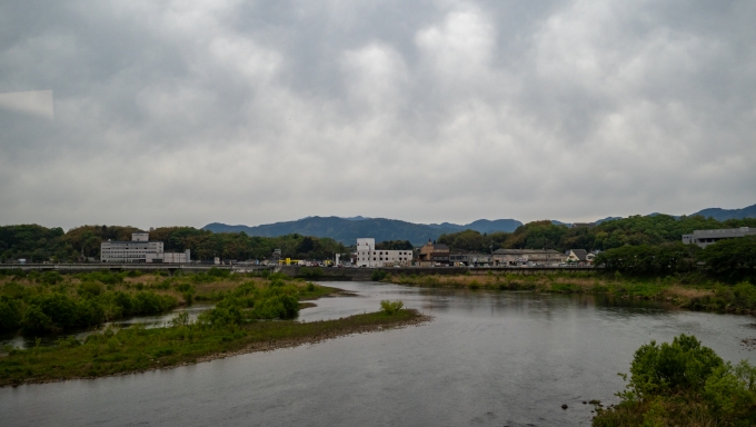 鉄道乗車記録の写真:車窓・風景(7)        「吉井川を渡ります。」