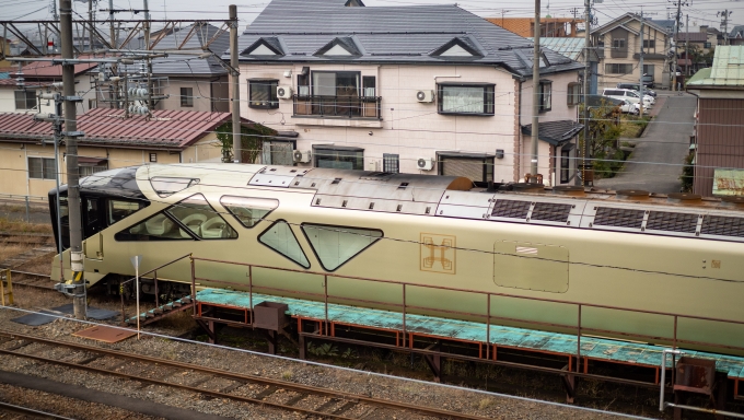 鉄道乗車記録の写真:列車・車両の様子(未乗車)(5)        「会津若松駅に四季島が留置されていました」