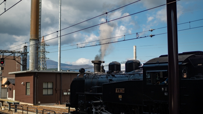鉄道乗車記録の写真:乗車した列車(外観)(1)          「下今市に着くと、方向転換を終えたC11が待機していました」