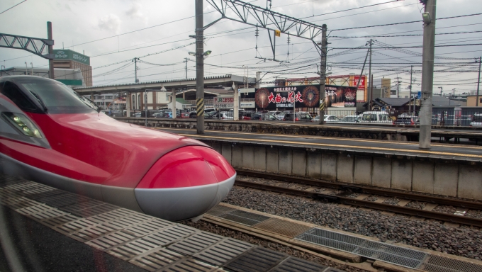 鉄道乗車記録の写真:車窓・風景(16)        「秋田新幹線は、大曲駅でスイッチバックして田沢湖線から奥羽本線へ入ります。」