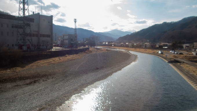 鉄道乗車記録の写真:車窓・風景(4)        「甲子川を渡り西へカーブして行きます。」