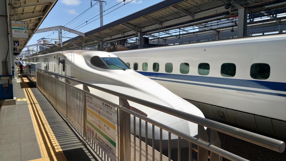 鉄道乗車記録「博多駅から岡山駅」乗車した列車(外観)の写真(3) by river180 撮影日時:2022年04月
