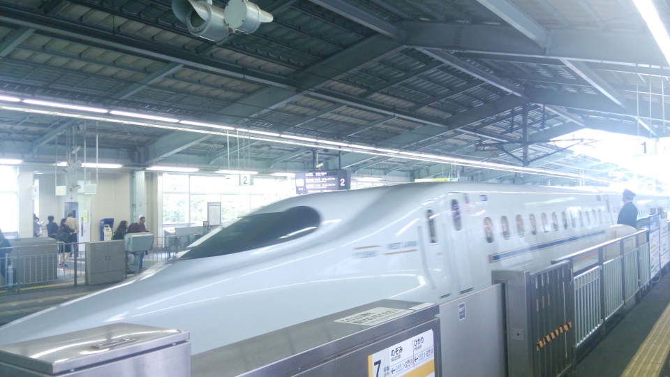 鉄道乗車記録「新神戸駅から博多駅」乗車した列車(外観)の写真(1) by river180 撮影日時:2014年04月28日