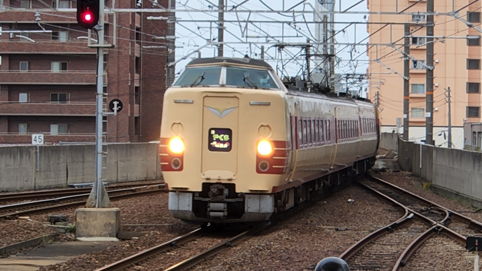 鉄道乗車記録「松江駅から岡山駅」乗車した列車(外観)の写真(1) by たっかぁ 撮影日時:2022年09月18日