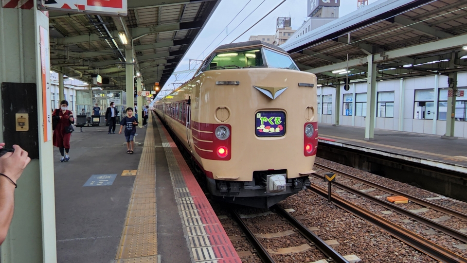 鉄道乗車記録「松江駅から岡山駅」乗車した列車(外観)の写真(2) by たっかぁ 撮影日時:2022年09月18日