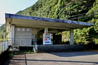 湯川駅 写真:駅舎・駅施設、様子