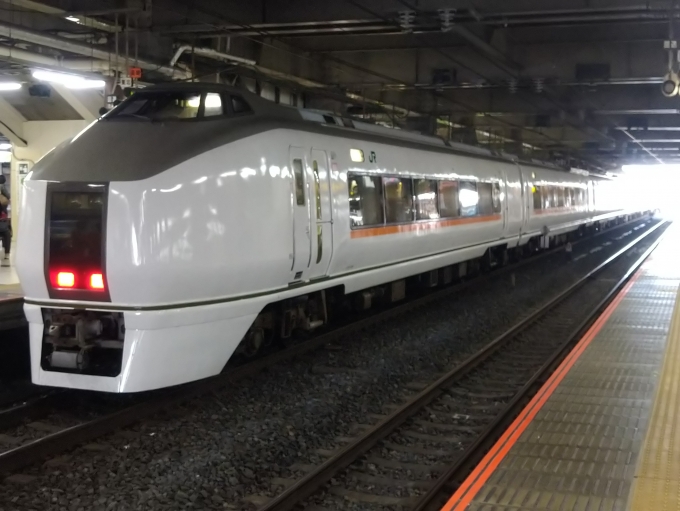 鉄道乗車記録の写真:列車・車両の様子(未乗車)(1)     「大宮駅乗り換え時に止まってました！」