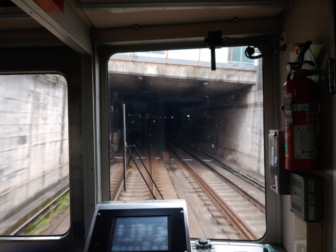 鉄道乗車記録の写真:車窓・風景(5)        「地下にある京王八王子駅に進入していく」
