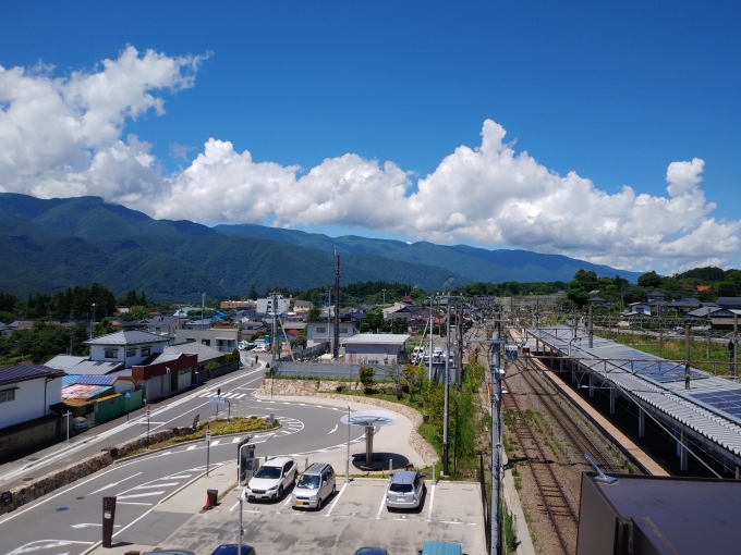鉄道乗車記録の写真:駅舎・駅施設、様子(4)        「小淵沢駅展望デッキから撮影」